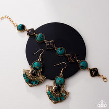 Load image into Gallery viewer, Simply Santa Fe - Complete Look - December 2025