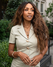 Load image into Gallery viewer, Fiercely 5th Avenue Trend Blend December 2024