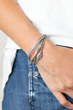 Load image into Gallery viewer, Raw Edge - Silver