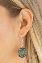 Load image into Gallery viewer, Majestic Mountaineer - Green