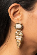 Load image into Gallery viewer, Earthy Extravagance - Gold
