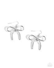 Load image into Gallery viewer, Complete Look Coquette Chic Silver Set
