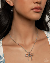 Load image into Gallery viewer, Complete Look Coquette Chic Silver Set
