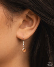 Load image into Gallery viewer, Complete Look - Floral Feature - Yellow
