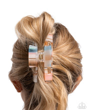 Load image into Gallery viewer, Striped Showcase - Multi
