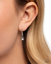 Load image into Gallery viewer, Floral Fandom - Orange
