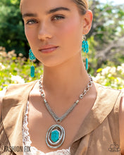 Load image into Gallery viewer, Simply Santa Fe - Complete Look - October 2025
