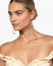 Load image into Gallery viewer, Traditional Twinkle - White
