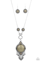 Load image into Gallery viewer, Majestic Mountaineer - Green
