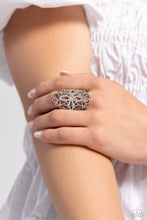 Load image into Gallery viewer, Fabulous Filigree - White
