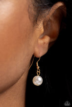 Load image into Gallery viewer, Corporate Catwalk - Gold
