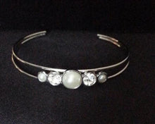 Load image into Gallery viewer, Wedding Waltz - White
